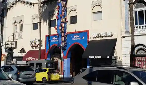 Hollywood-Wax-Museum-building-front